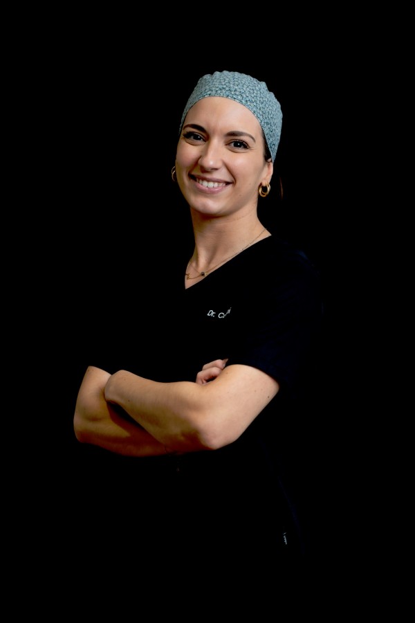 Docteur Erina CEREPI - Chirurgien-dentiste à Pessac