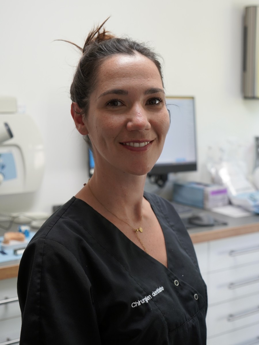 Docteur Laure THIBON - Chirurgien-dentiste à Pessac